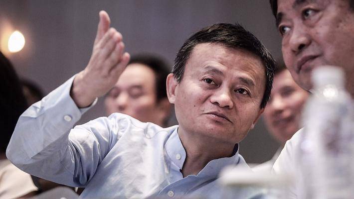 【虎嗅晚报】马云建言：海南应该对标香港并超越香港