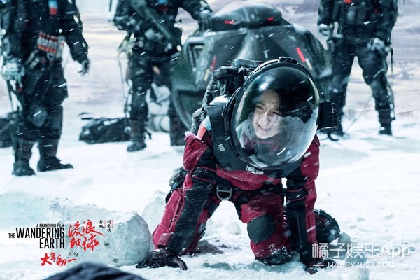 《流浪地球》，一部满足春节档所有观影人期待的中国科幻片