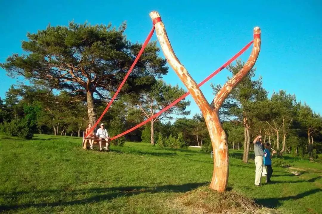 北京首届地景艺术节金奖作品竟抄袭日本稻草艺术节?