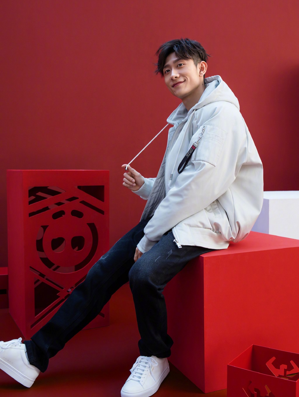 男明星被问喜欢什么类型的女生?卜凡送命,彭于