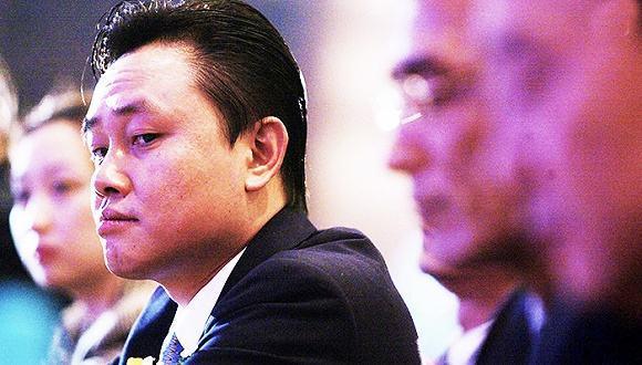 黄光裕出狱归来就能重振雄风?别急,先看看王欣再说!