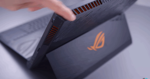 在这款笔记本面前，所有的台式机都弱爆了……