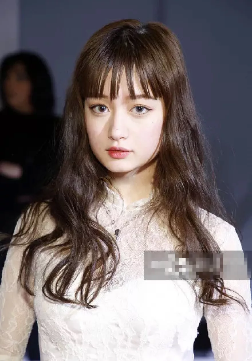 眼睛比迪丽热巴还大的susan苏,美得有点危险_大风号