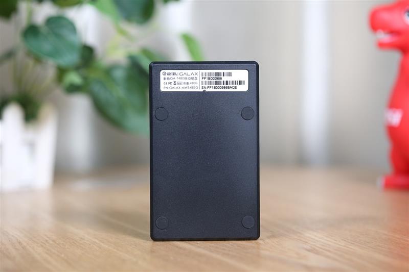 移动SSD中的战斗机！影驰GA-T480评测：读写速度四倍于HDD