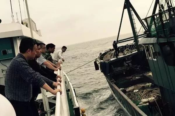 点击查看源网页