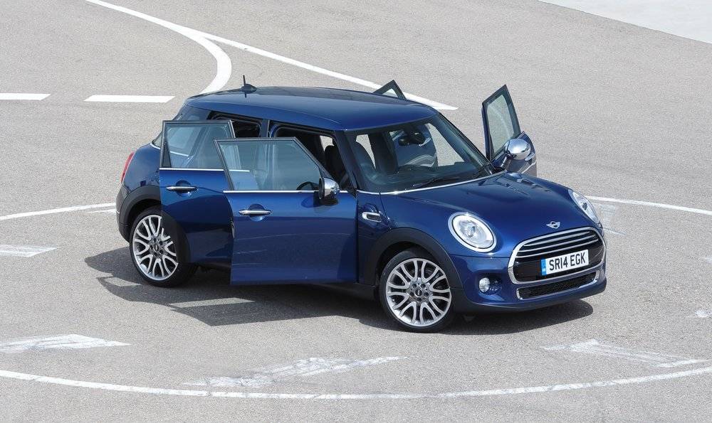 年满六旬的 MINI，养家糊口的命