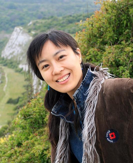 左手写诗右手代码揭秘阿里巴巴技术女神