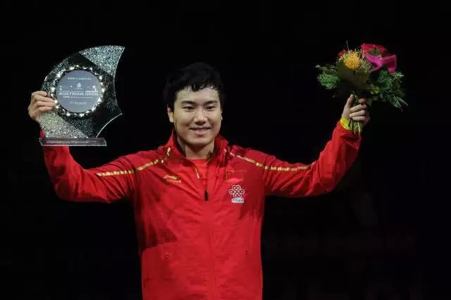 4-0碾压张本智和!大爆发连夺三冠 大胖或成最大黑马 4-0碾压张本智和!大爆发连夺三冠 大胖或成最大黑马