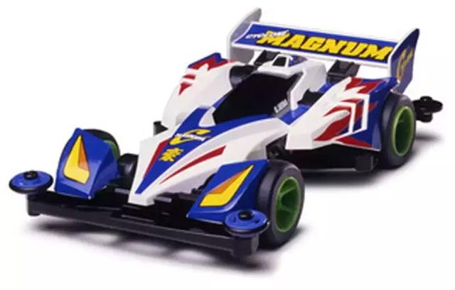 撞机、落网、掉水里，超高的报废率才是无人机竞速赛的速度与激情