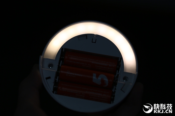 多灯联动感应：米家飞利浦蓝牙夜灯图赏