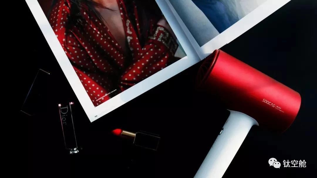 颠覆贵妇级吹风机，颜值认证，5分钟即时速干，让你秀发水润吹弹│智慧星球