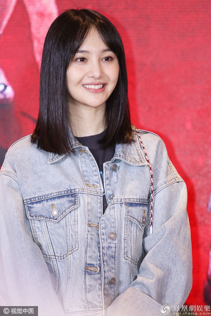 郑爽还有这一面？领衔“五美”宣传新剧放飞自我狂送表情包