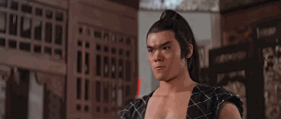 它是邵氏公司最怪异的武侠片,备受老外推崇,一招一式透露邪气!