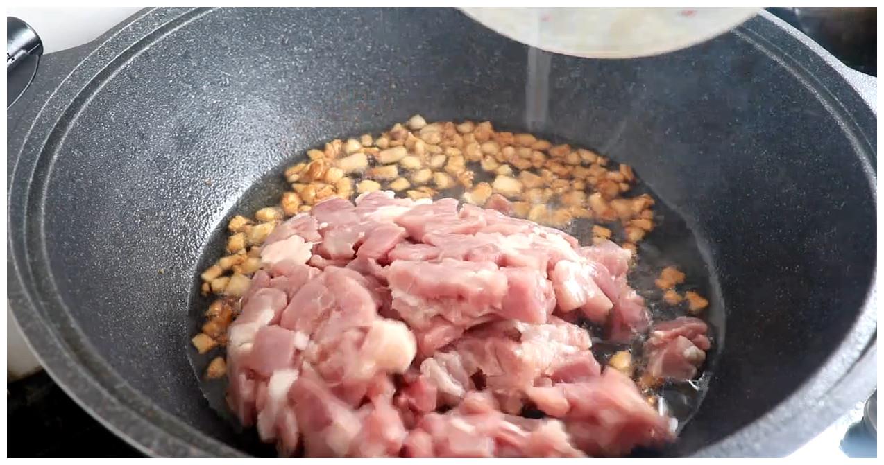 教您做陕西特色面食鸡汤刀削面,味道一绝,学会可以开店了