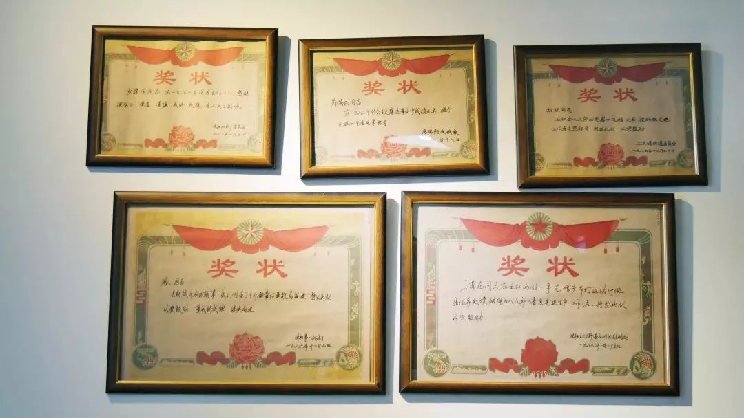 沈阳这家泥炉烤肉店，实在很“狂野”！