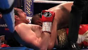 重量级拳坛再现泰森式咬人丑闻,中国拳击冠军:应该重罚!