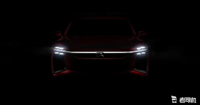 放弃模仿开始玩灯？众泰全新SUV车展亮相