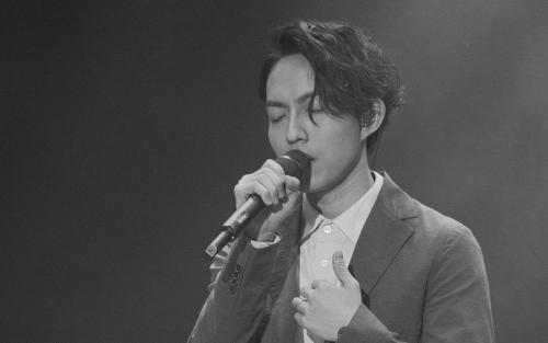 听林宥嘉的这首《浪费》,陪你浪费了的爱情,后来也是珍贵的