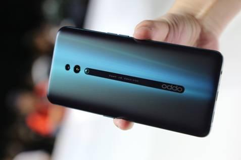 对称美学,拒绝平庸,OPPO Reno带来手机界“最美背影”
