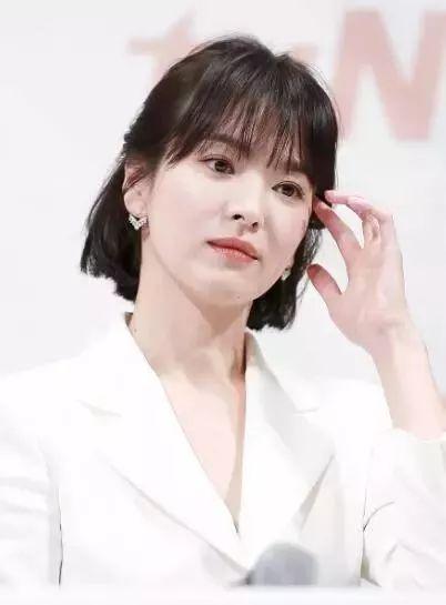 宋慧乔离开韩国崩了？比起滤镜，最致命的变化是这里