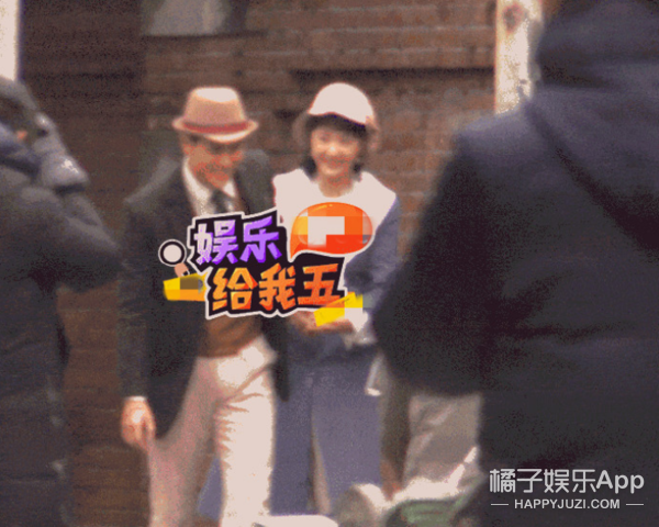 他和前女友分手8个月被曝新恋情？女方好像不简单...