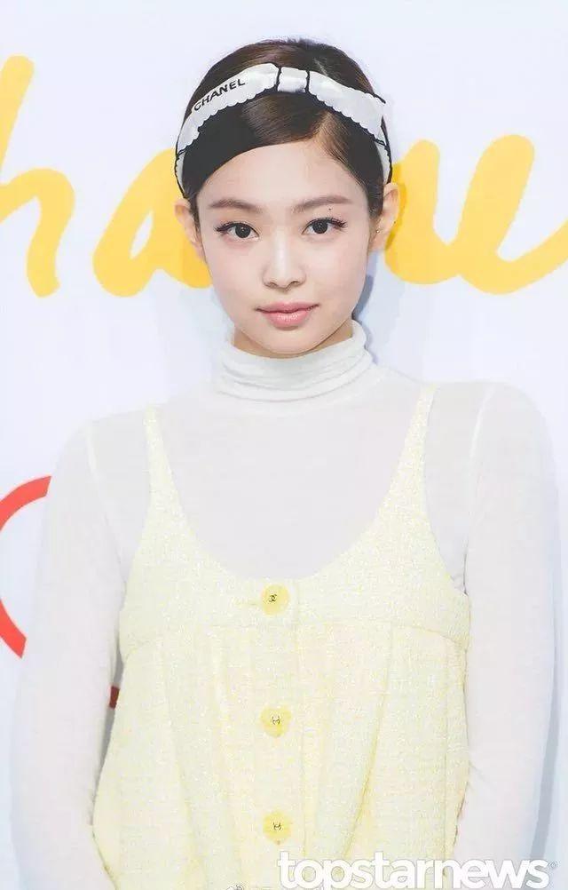 有“人间香奈儿”之称的Jennie，私下穿衣品味真是不一般