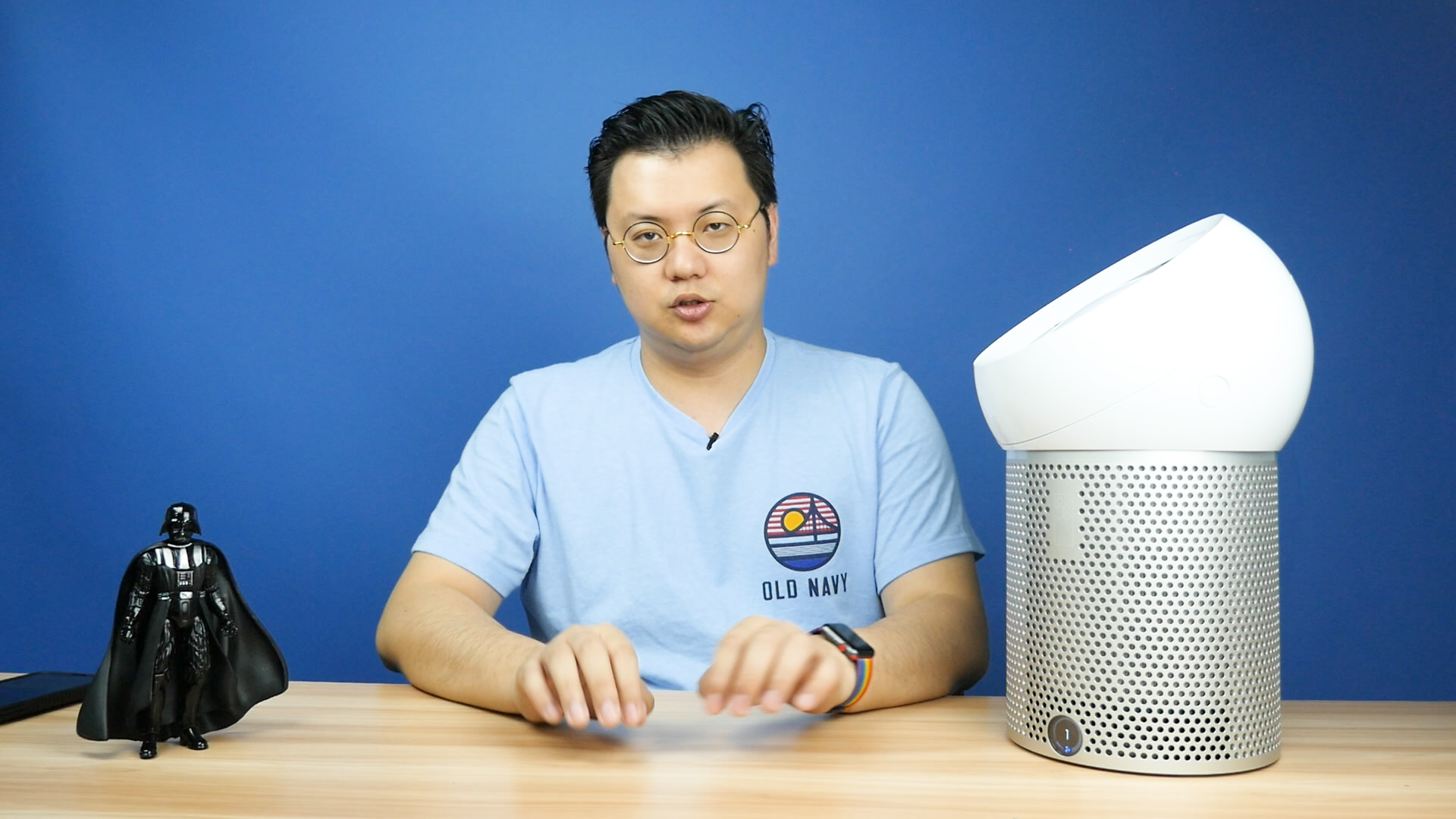 这是一台自带仇恨光环的高科技风扇