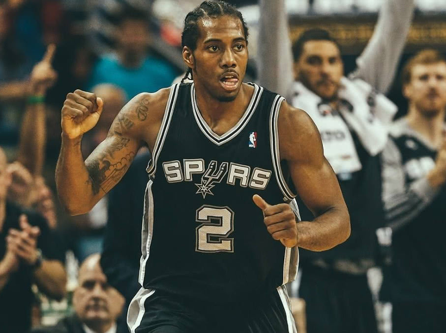 滚球APP即时比分：4超巨将要大碰撞，季后赛最大的悬念即将揭开！