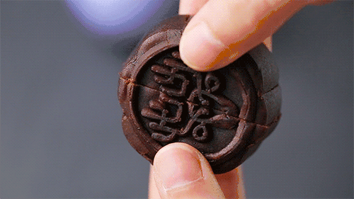 语文书都不放过!我的叔叔于勒那么悲伤一故事,你们却只记住牡蛎多好吃