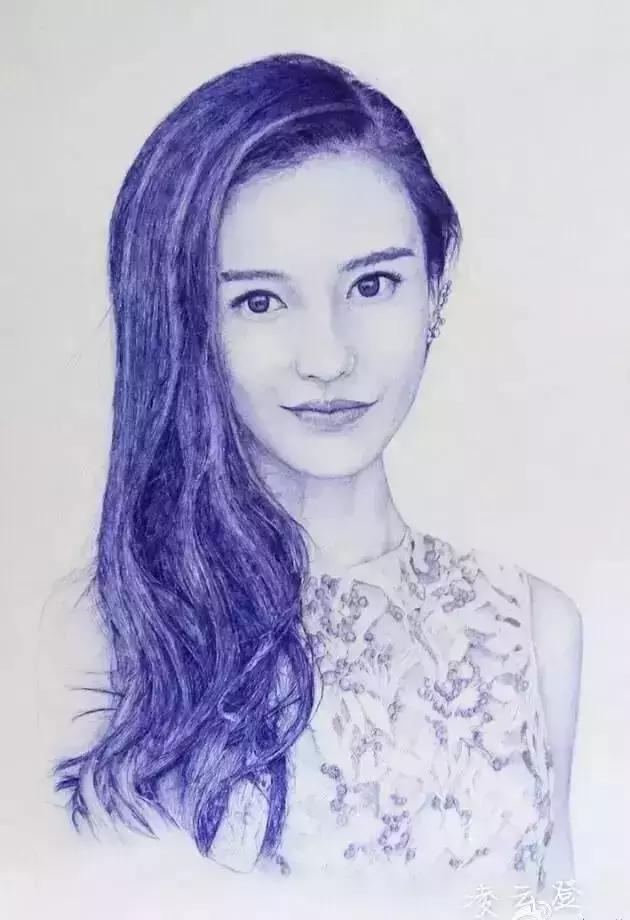 16岁高中生上课画画被批评不求上进,专家一看他的画,惊艳