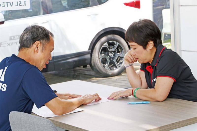 买车选择全款还是贷款，哪个更好？