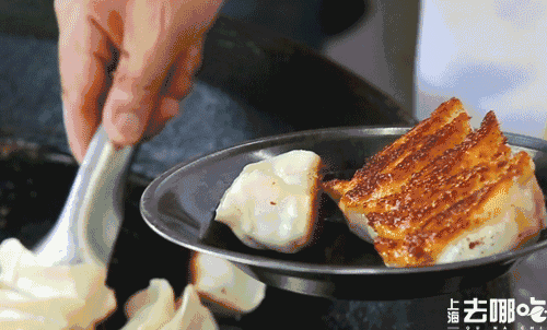 从饺子到面皮的进化论：锅贴简史