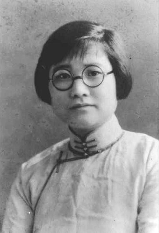 鲁迅一生嫉恶如仇、骂遍天下无敌手,但也被这个才女骂了半辈子