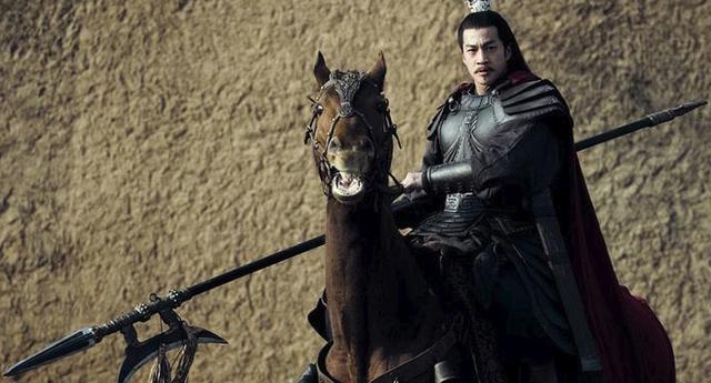 三国武力第一的关羽,只和3人打过平手,最可能输给这个武将