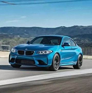 高速路上问题司机不少，遇到这3种，请远离