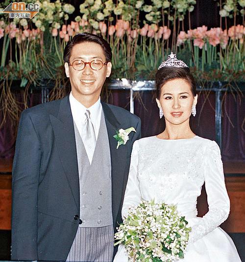何超琼许晋亨“世纪婚礼”壕到爆,和“粉色大舞台”不是一个层次