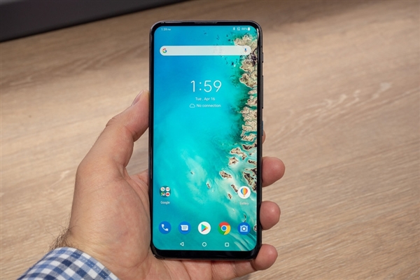 华硕ZenFone 6上市：骁龙855+旋转镜头