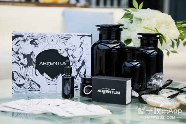 绒月般沁净・缔造月光肌——欧臻廷ARgENTUM