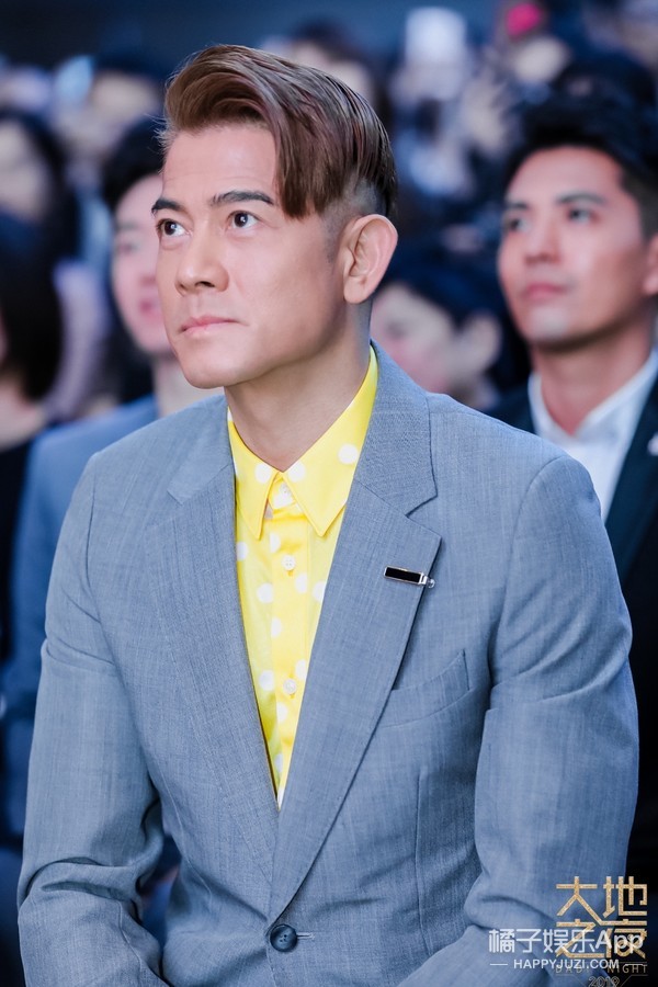 务实+创新 “大地之夜”群星璀璨 新片云集
