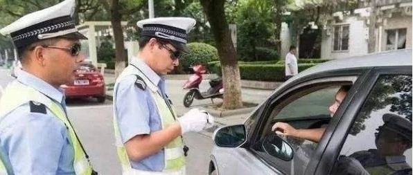 “首次违章”可免罚，还有“减分学习”！不知道你就亏大啦！