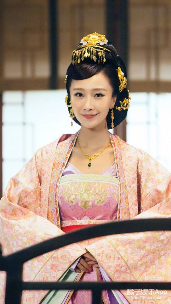还记得《一起来看流星雨》里的慕容云朵吗？她现在长这样啦！