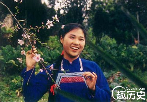 为什么客家女人都围着围裙?