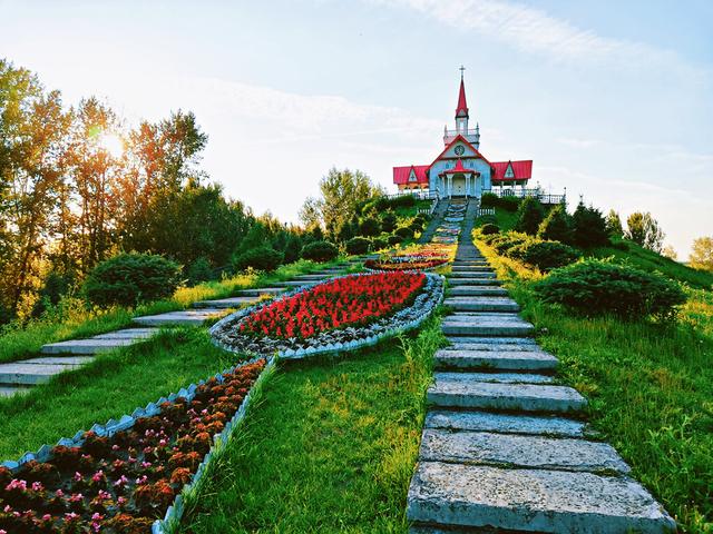 哈尔滨伏尔加庄园夏日风情,异国情调中的清凉假期