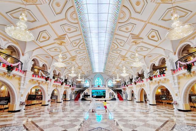 哈尔滨伏尔加庄园夏日风情,异国情调中的清凉假期