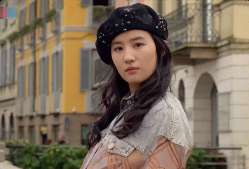 刘亦菲脸型疑从圆变方?视频照片对比样貌大不