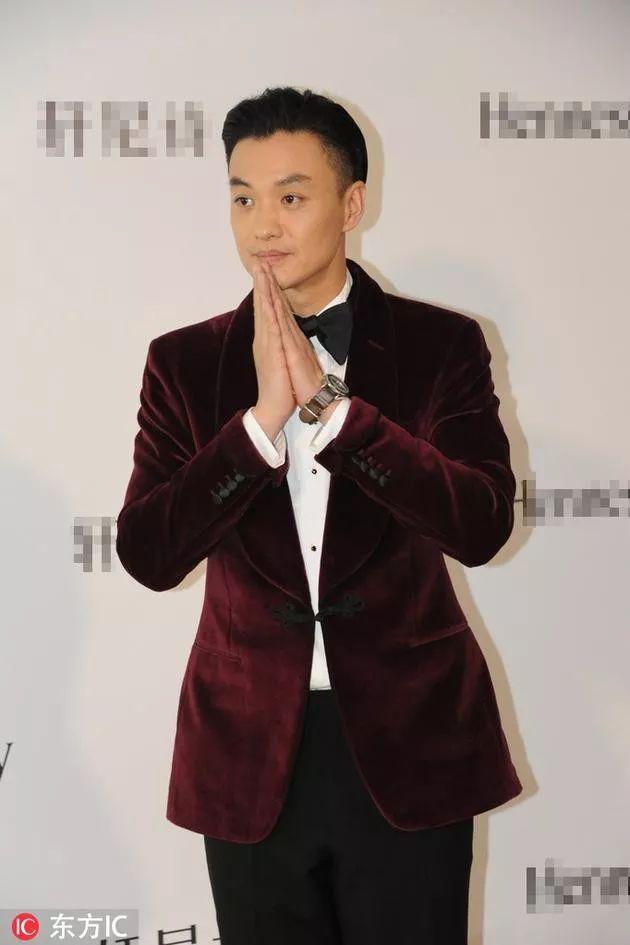 佟丽娅雷佳音共喝一瓶水，你能接受伴侣这样吗
