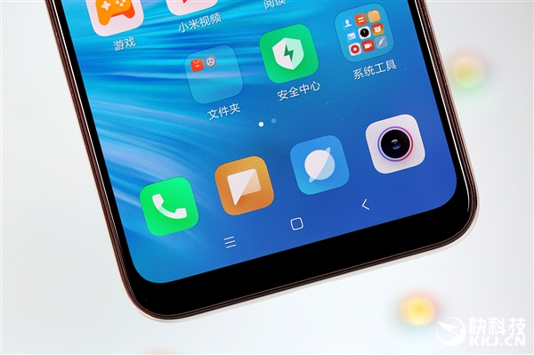 首发骁龙665！小米CC9e开箱图赏