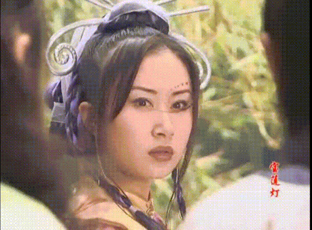 童年女神大battle，红白玫瑰谁才是你的one pick？