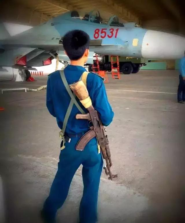 边境战争过去四十年，越军炮兵现状如何？半个世纪老炮依然当宝贝