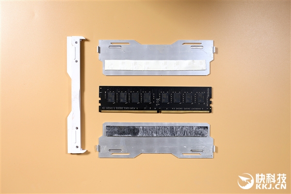 影驰HOF OC Lab Master DDR4 4000内存图赏